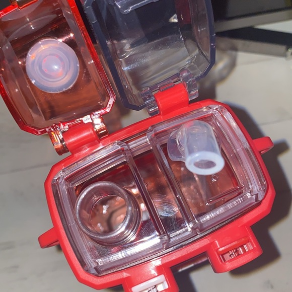 Hello kitty double drinking bottle - Picture 5 of 6